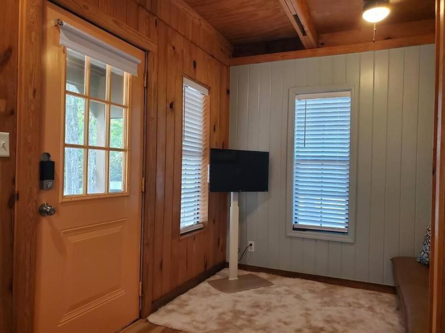 107 Vinewood Cabin Brewton Exterior photo